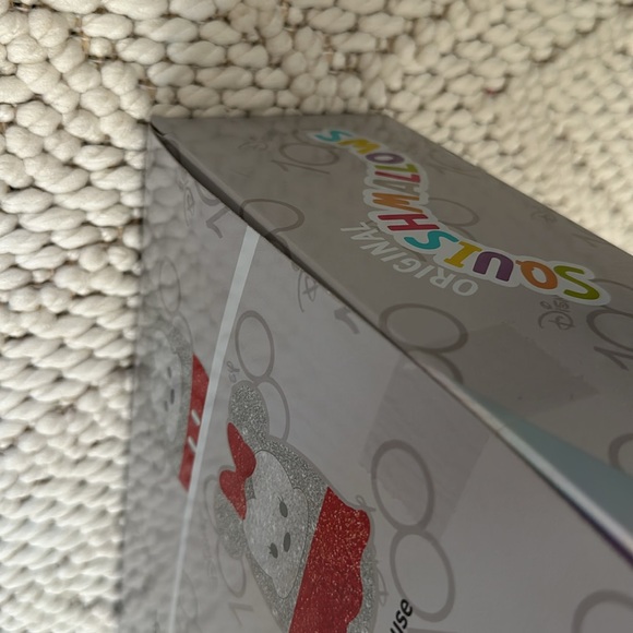 Disney 100 original Squishmallow set in box - Picture 4 of 8